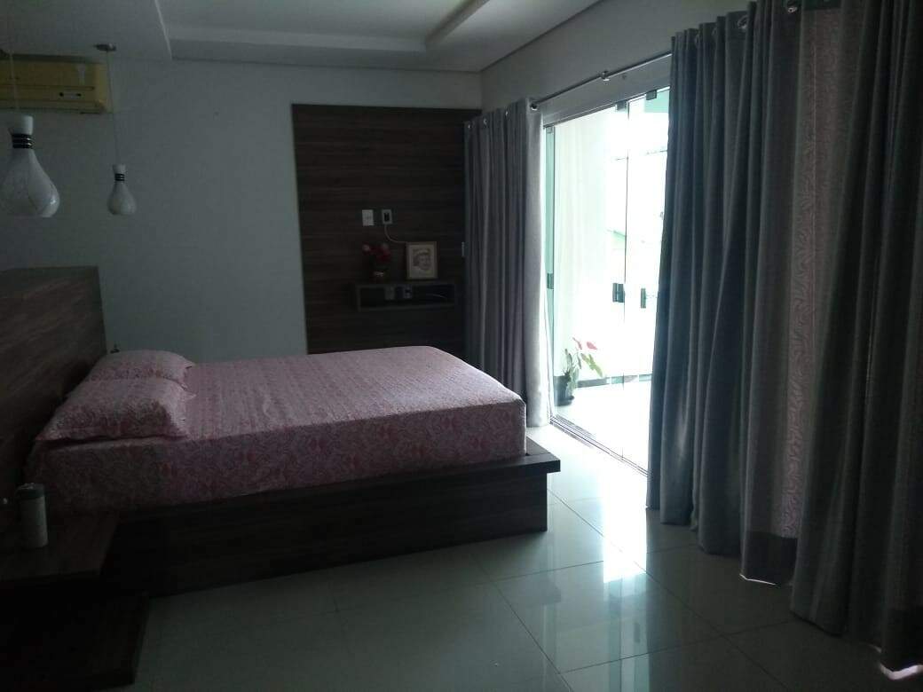 Imagem Casa à venda, 1 quarto, 2 suítes, 5 vagas, Imigrantes - Guaramirim/SC