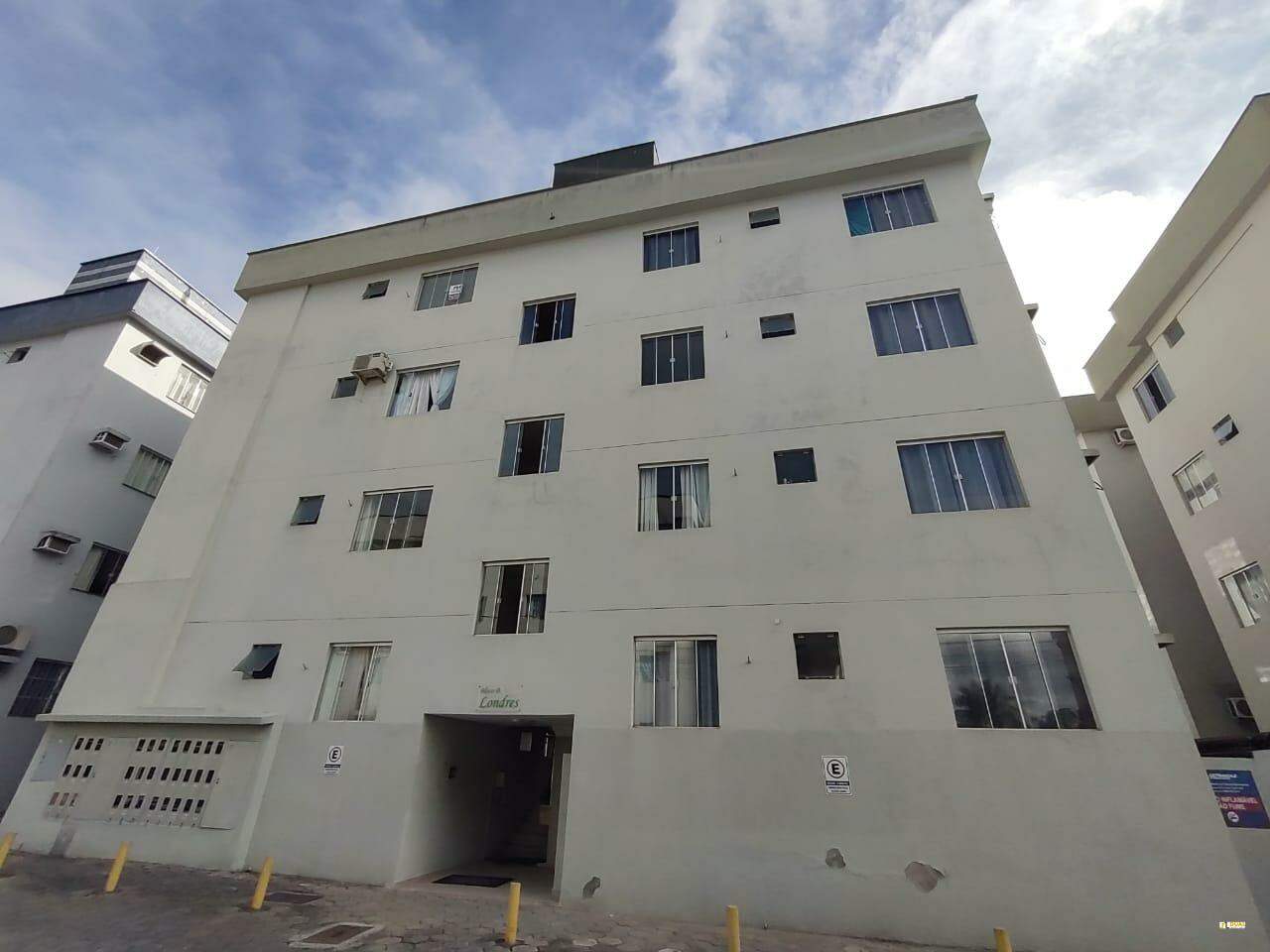 Apartamento a venda próximo a rodoviária em Jaraguá do Sul no bairro Baependi