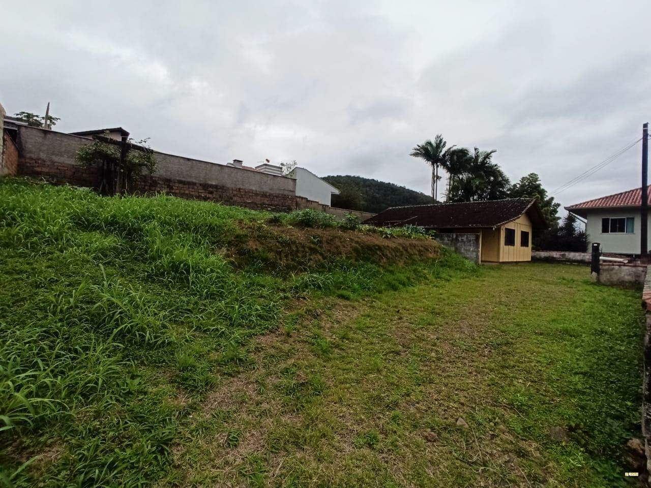 Imagem Terreno à venda no Bairro Ilha da Figueira em Jaraguá do Sul com 1.120,50 m²