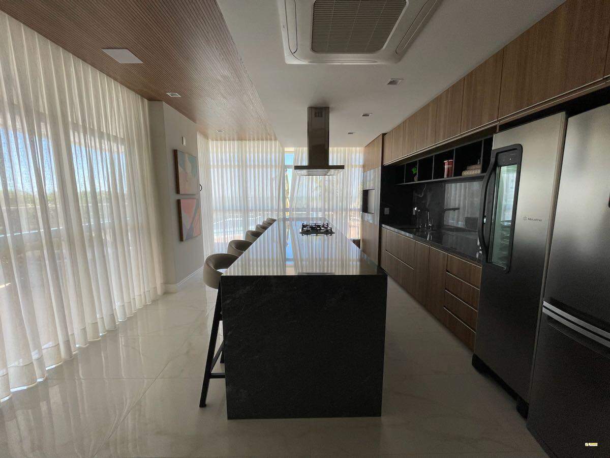 Imagem Apartamento Alto Padrão à Venda em Balneário Piçarras – 3 Suítes e Vista Mar
