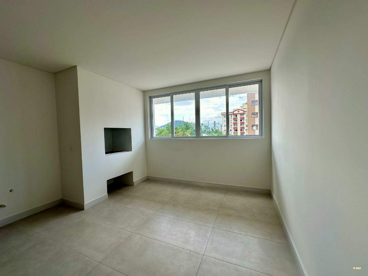 Apartamento à venda, 3 quartos, 3 suítes, 2 vagas, Vila Nova - Jaraguá do Sul/SC
