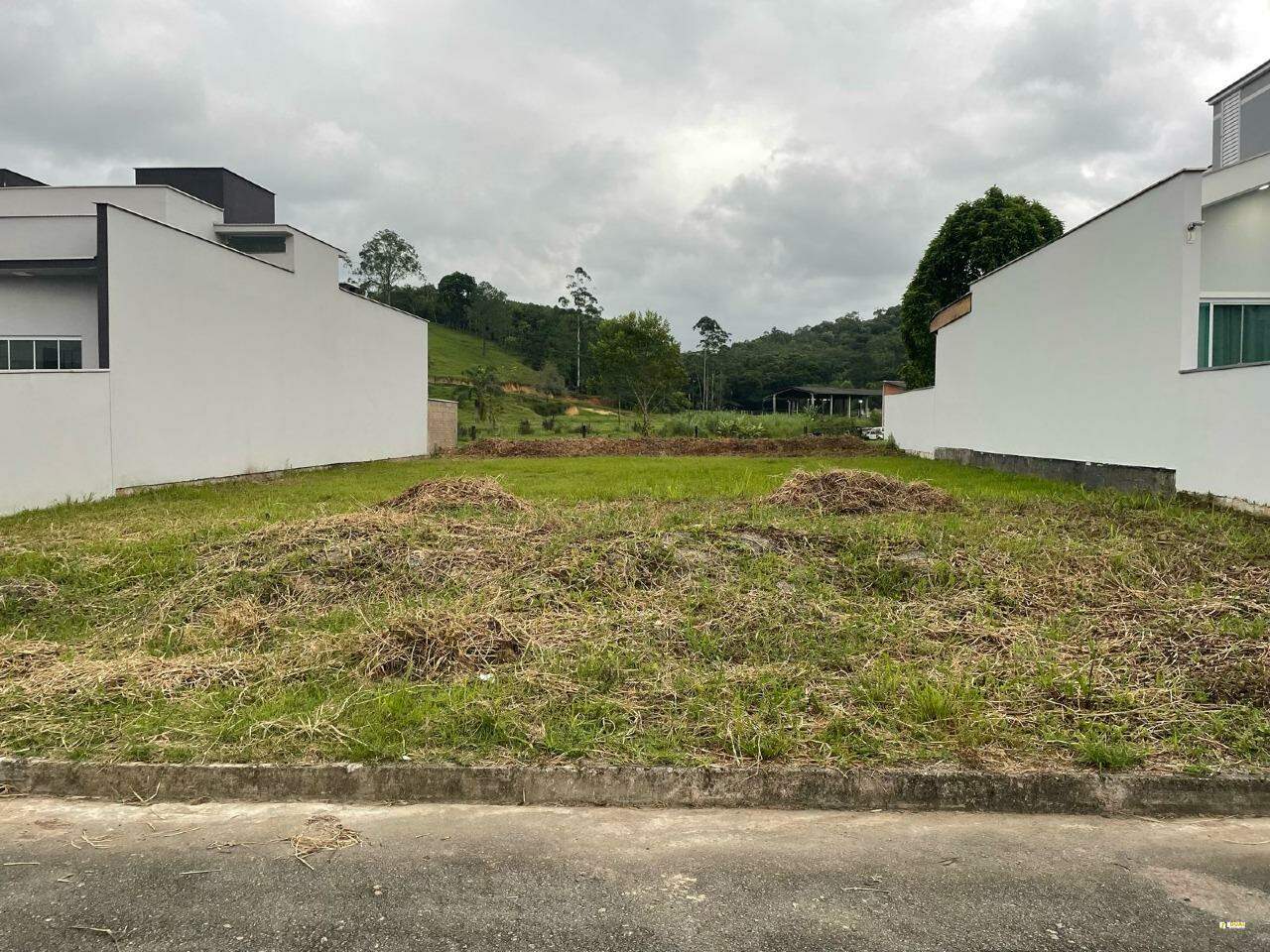 Imagem Terreno / Lote à venda, Três Rios do Norte - Jaraguá do Sul/SC