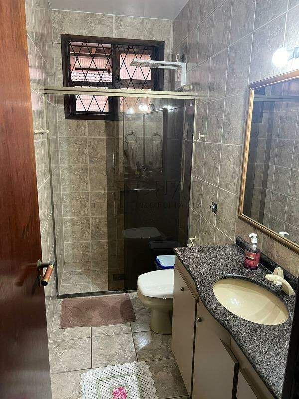 Imagem Casa residencial com potencial comercial com 270 m² semi mobiliado à venda no bairro Centro de Jaraguá do Sul