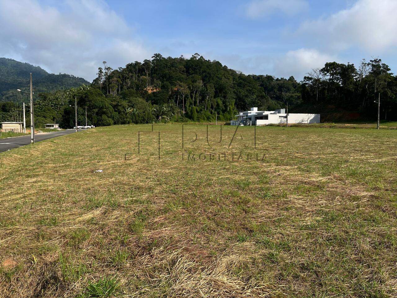Imagem Loteamento em localização privilegiada no bairro Barra do Rio Cerro em Jaraguá do Sul.