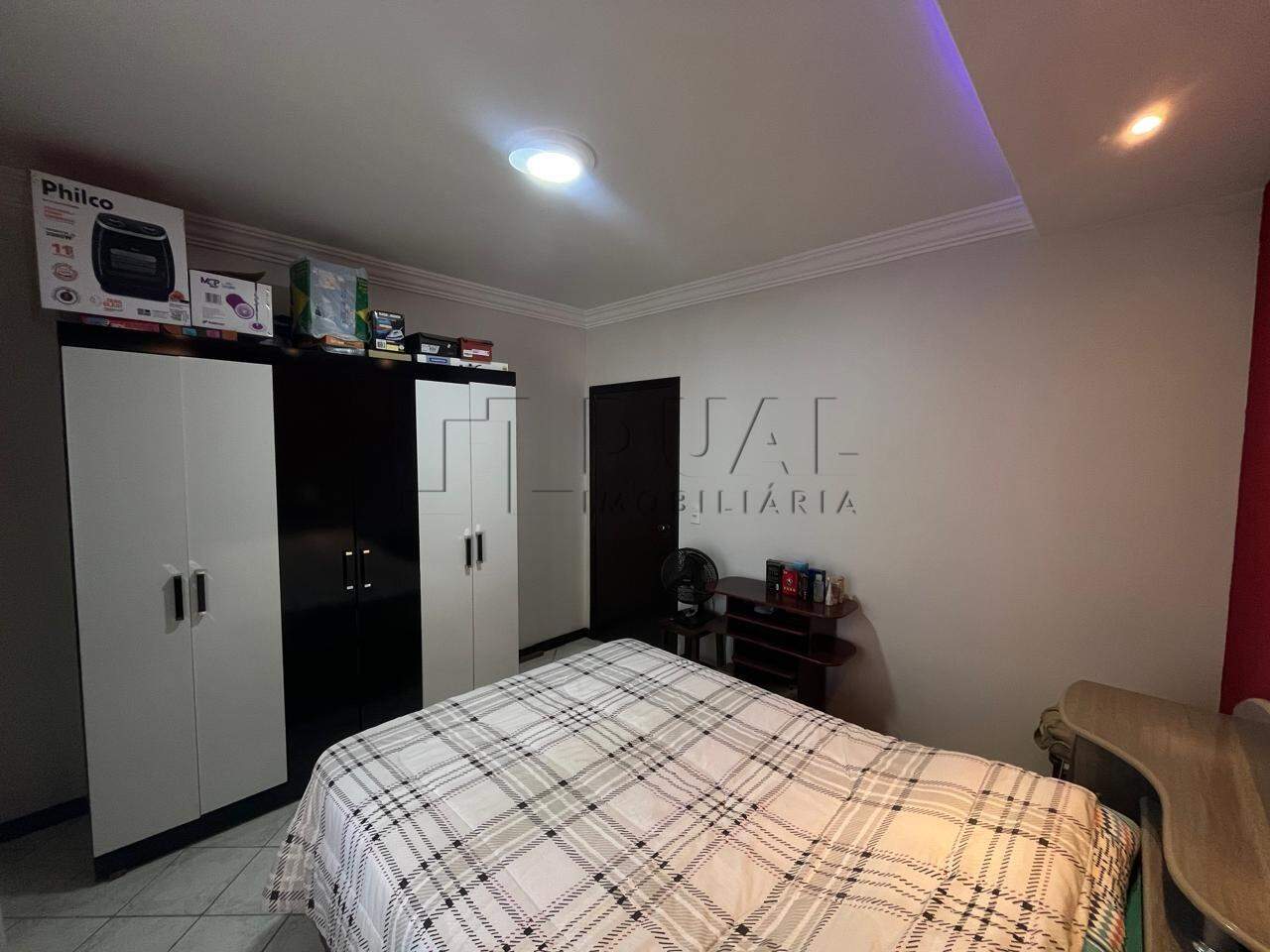 Imagem Casa com 3 dormitórios à venda no bairro Rau em Jaraguá do Sul.