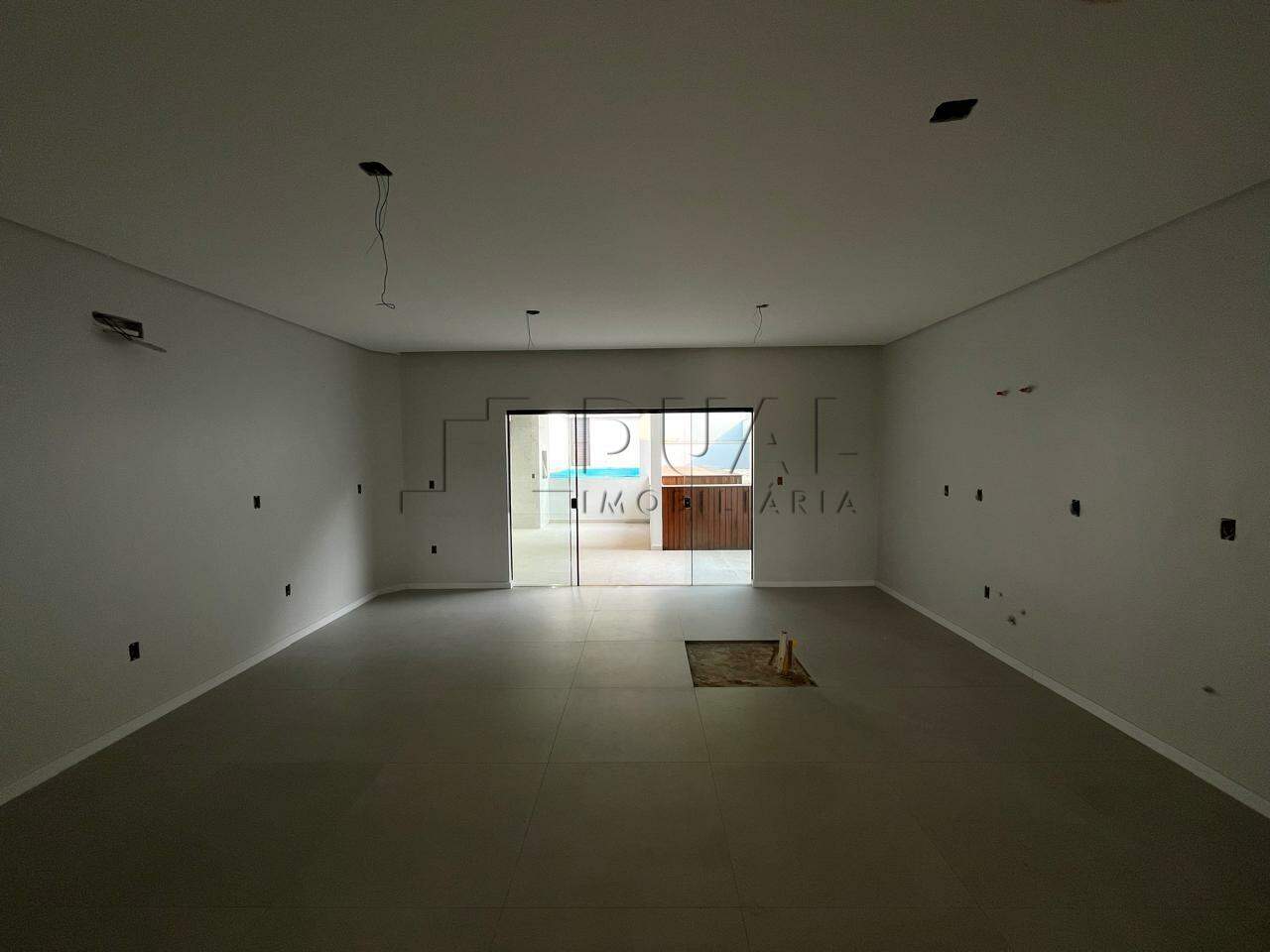 Imagem Geminado com 248,00m² à venda no bairro Barra do Rio Cerro em Jaraguá do Sul.