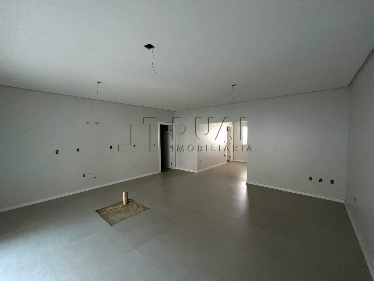 Imagem Geminado com 248,00m² à venda no bairro Barra do Rio Cerro em Jaraguá do Sul.