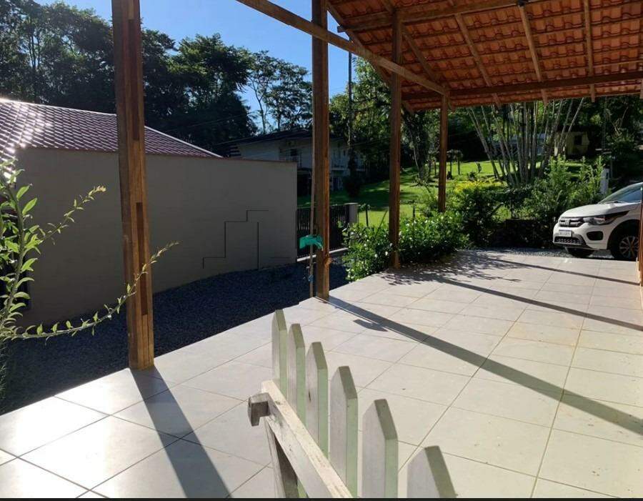 Imagem Terreno com 701,25m² e casa no bairro Vila Nova em Jaraguá do Sul