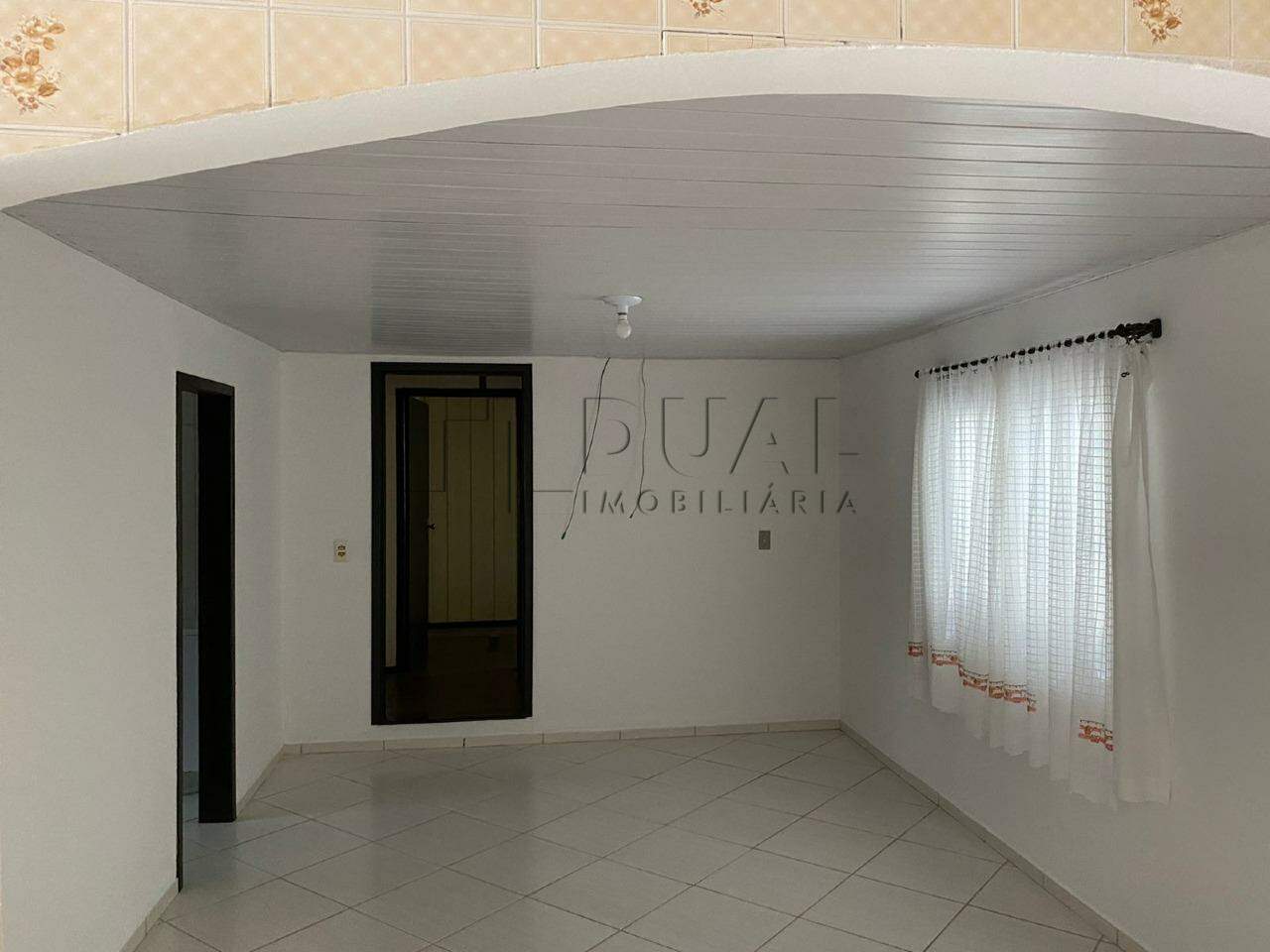 Imagem Casa com 107,80m² semimobiliada à venda no bairro Água Verde