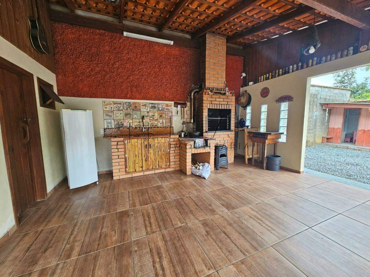 Imagem Casa com suíte + 1 dormitório no bairro Escolinha em Guaramirim