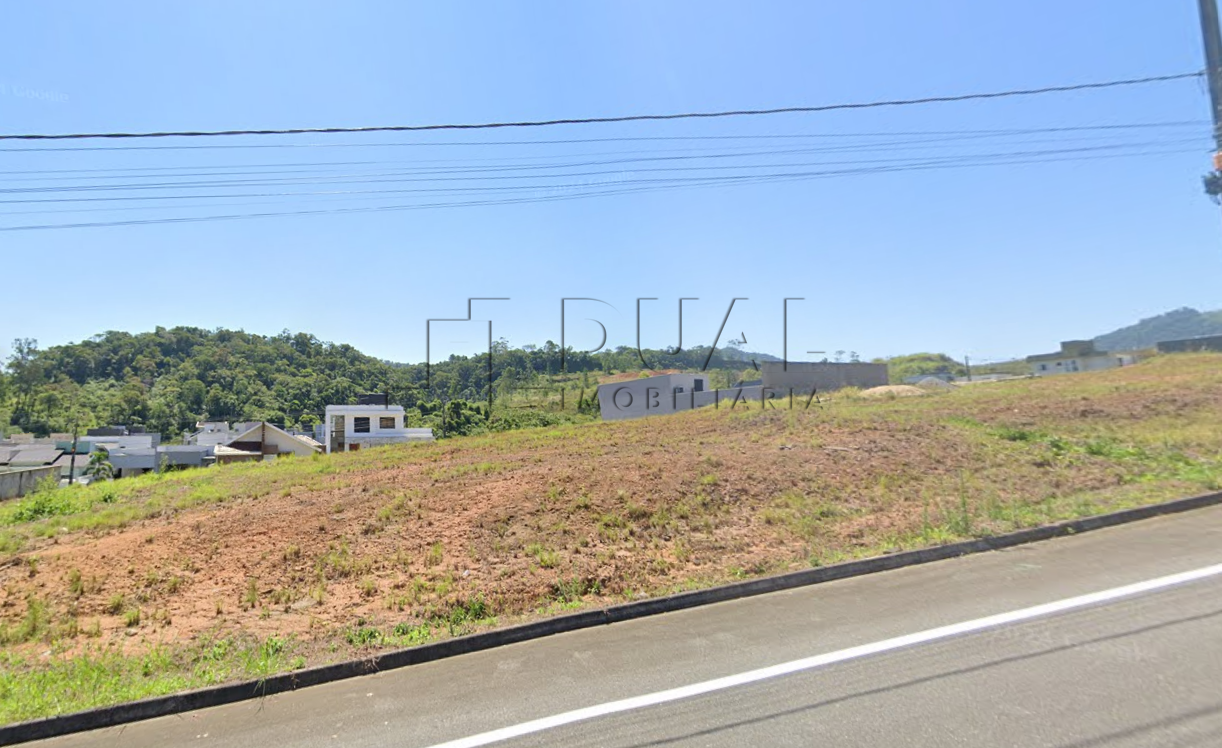 Terreno no loteamento Montreal no bairro Três Rios do Norte em Jaraguá do Sul