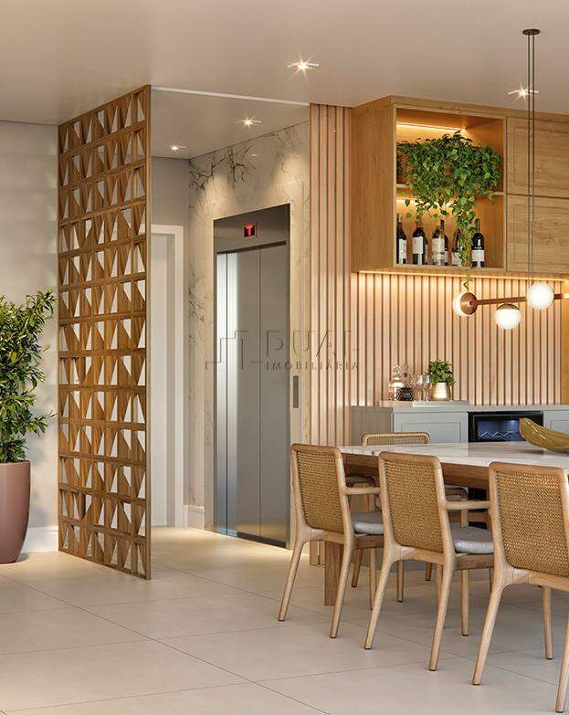 Imagem Apartamento à venda, 5 suítes, 2 vagas, Centro - Balneário Piçarras/SC