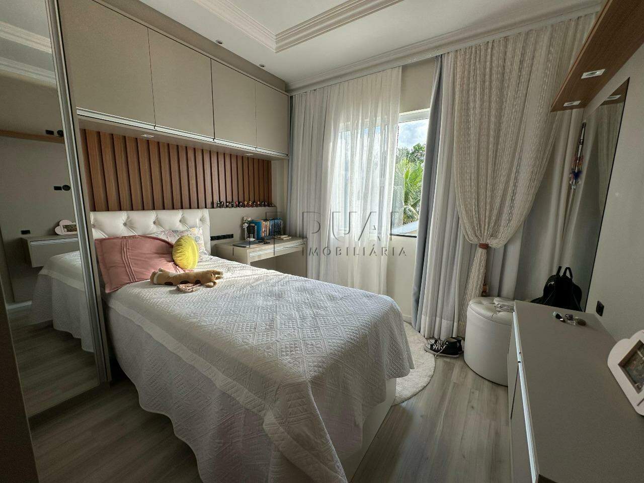 Imagem Casa à venda, 4 quartos, sendo 2 suítes, Jaraguá Esquerdo - Jaraguá do Sul/SC