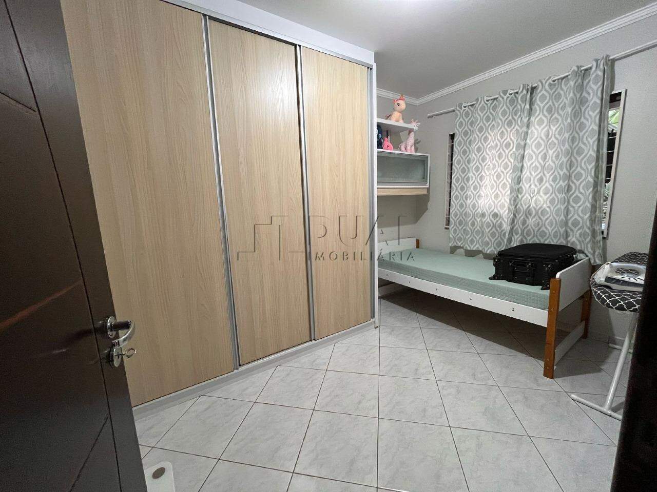 Imagem Casa Térrea com Suíte e Espaço Verde – Conforto e Segurança Próximo ao Centro