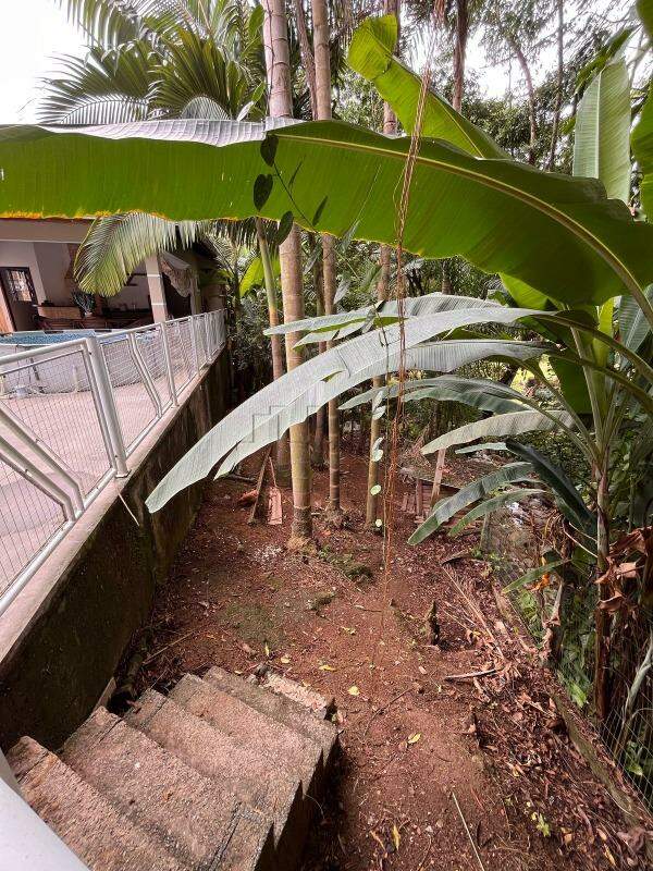 Imagem Casa Térrea com Suíte e Espaço Verde – Conforto e Segurança Próximo ao Centro