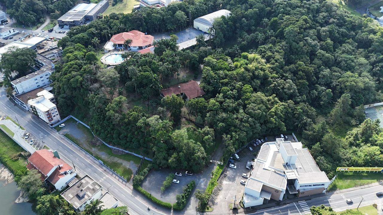 Imagem Imóvel central com grande potencial comercial e vista panorâmica!