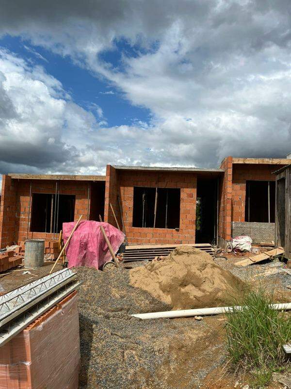 Imagem Casa geminada à venda no Jaraguá 99 em Jaraguá do Sul