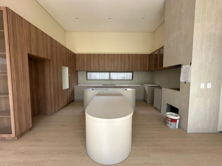 Imagem Casa Alto Padrão à venda no Bairro - 181m2