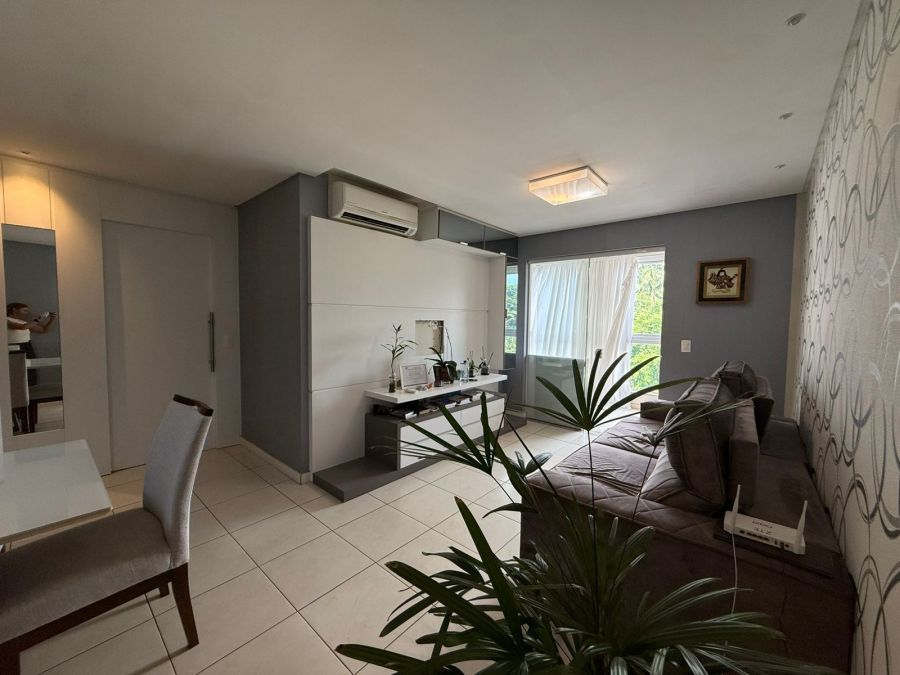 Apartamento com 3 quartos sendo 1 uma suíte- bairro Czerniewicz