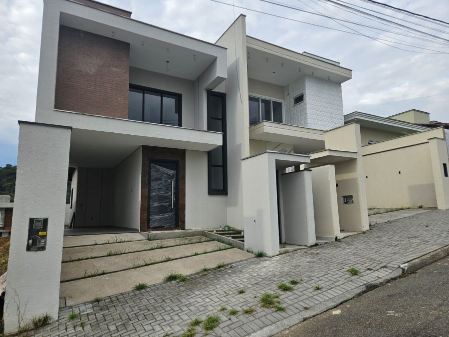 Residencial RUBI no Loteamento Montreal no bairro Três Rios do Norte em Jaraguá do Sul