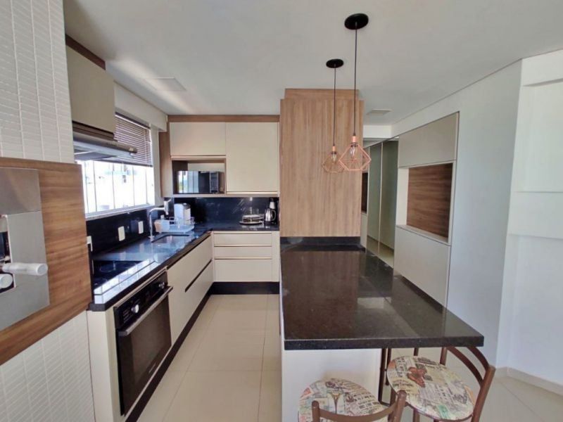 Apartamento 3 quartos à 180 m da praia em Piçarras