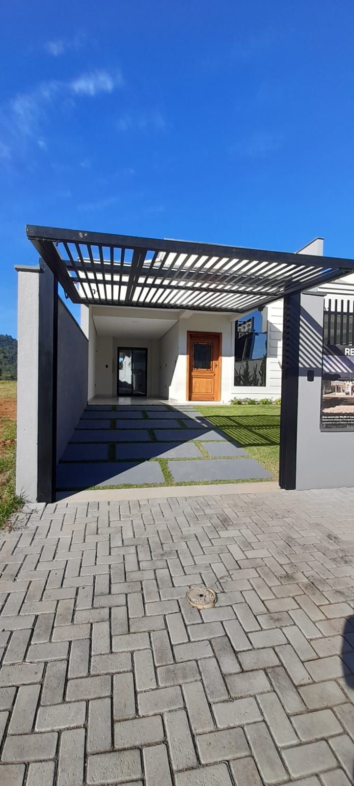 Geminado no Residencial Lótus com 2 suítes + dormitório e 162,50m² à venda no bairro Barra do rio cerro I em Jaraguá do Sul