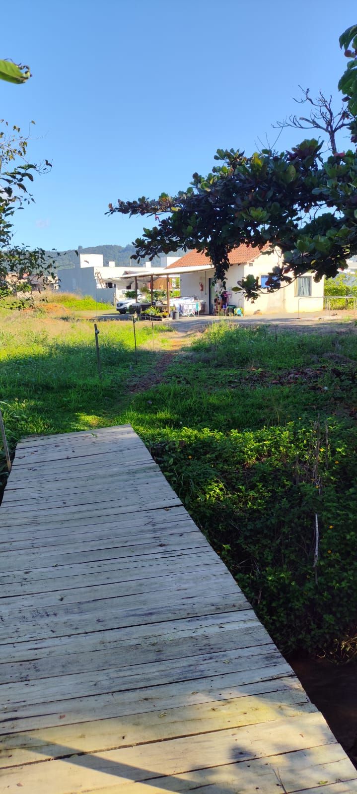 Imagem Área de 9.400m² no Três Rios do Norte: Perfeito para Lotes