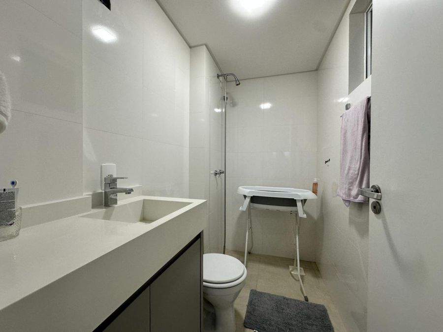 Imagem Apartamento Semimobiliado com 87,00 m² à Venda no Centro de Jaraguá do Sul