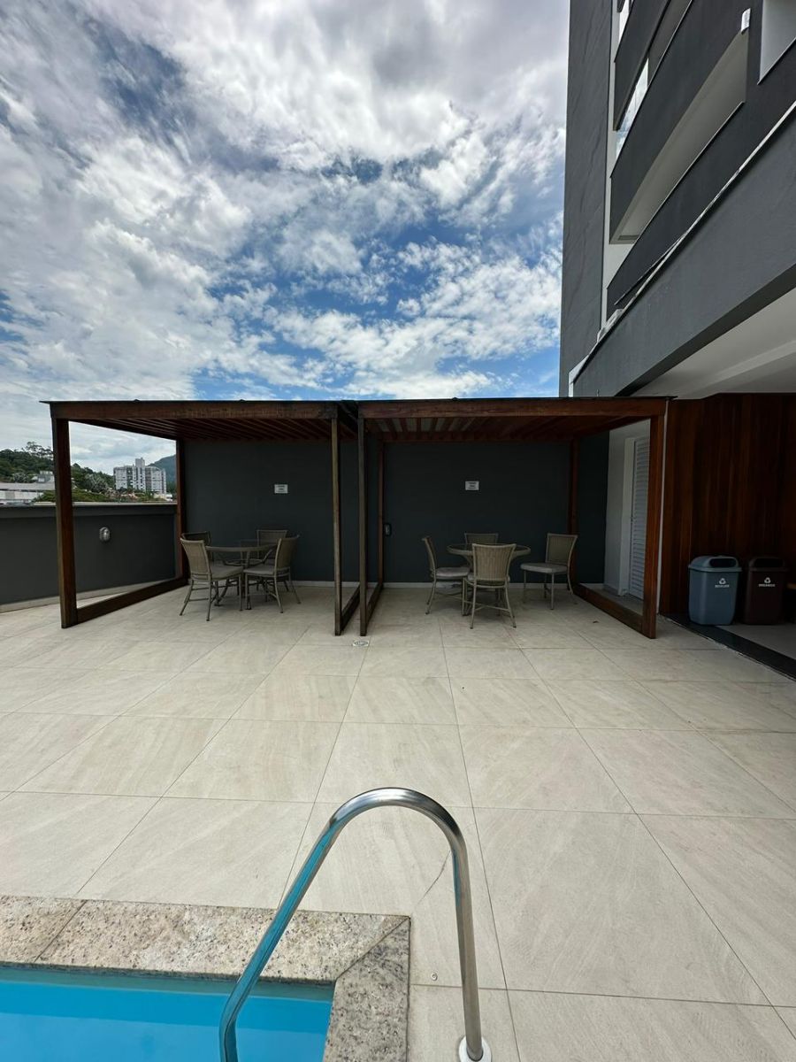 Imagem Apartamento Semimobiliado com 87,00 m² à Venda no Centro de Jaraguá do Sul
