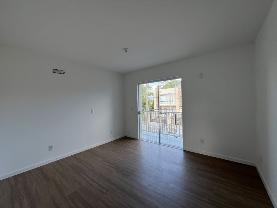 Imagem Casa Geminada com 3 Dormitórios à Venda