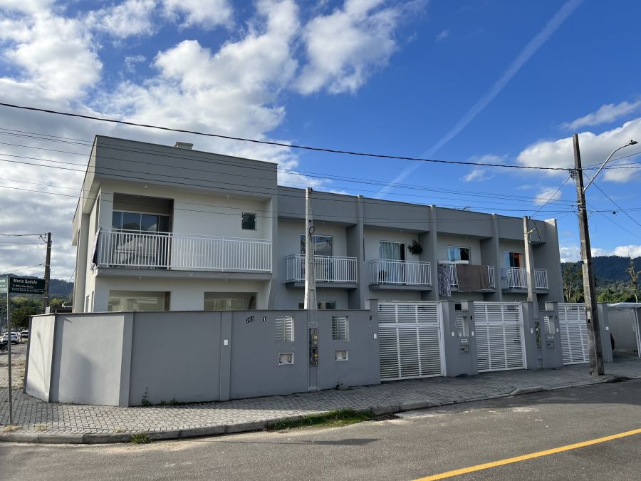 Imagem Casa Geminada com 3 Dormitórios à Venda