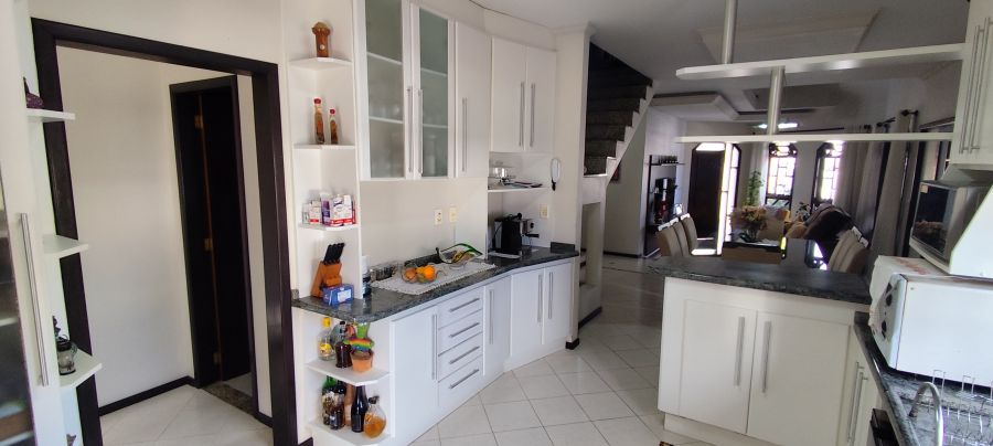 Imagem Oportunidade: Casa 3 Quartos Perto do Centro, Jaraguá do Sul