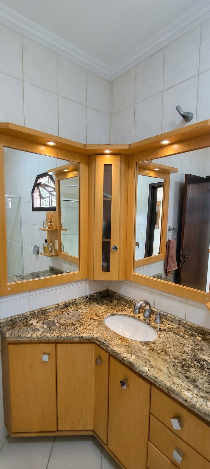 Imagem Oportunidade: Casa 3 Quartos Perto do Centro, Jaraguá do Sul