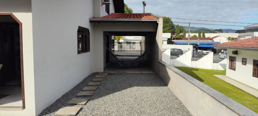 Imagem Oportunidade: Casa 3 Quartos Perto do Centro, Jaraguá do Sul