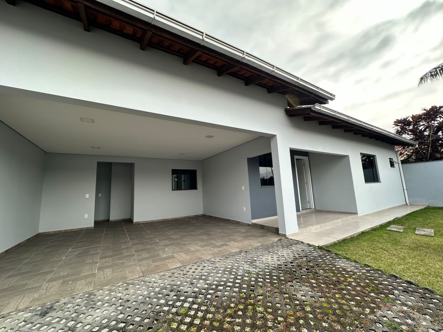 Casa com 153,30m² à venda no bairro Jaraguá 99 em Jaraguá do Sul.