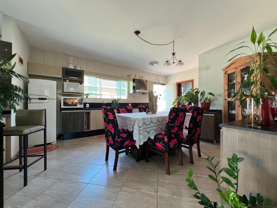 Imagem Casa  com 3 Dormitórios à Venda