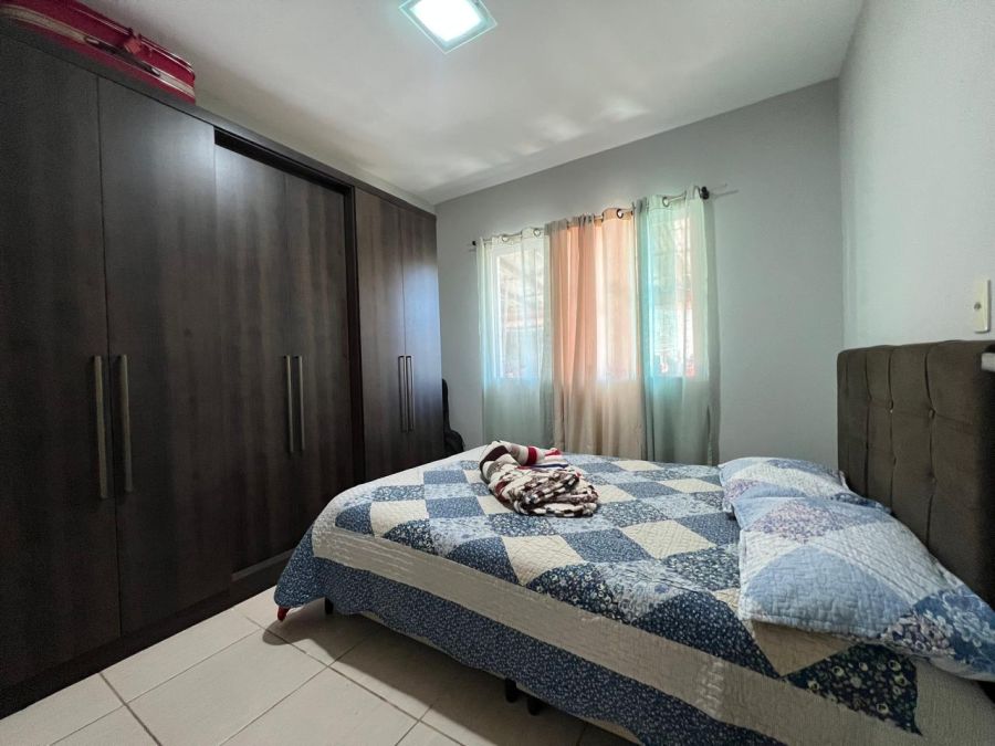 Imagem Casa  com 3 Dormitórios à Venda