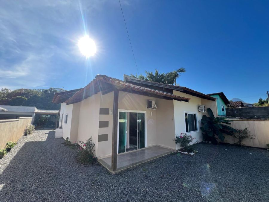 Imagem Casa  com 3 Dormitórios à Venda