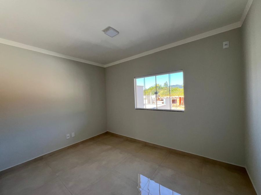 Imagem Apartamento de 2 Dormitórios e 1 Vaga à Venda  ( Apartamento 2 Piso )