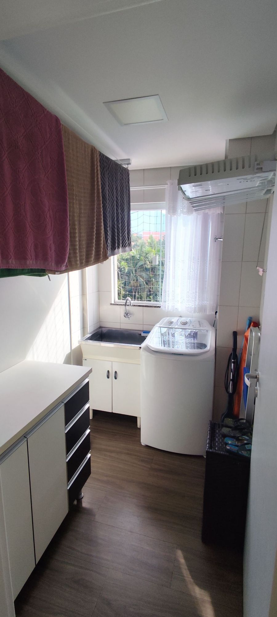 Imagem Apartamento mobiliado com 3 Quartos na Ilha da Figueira
