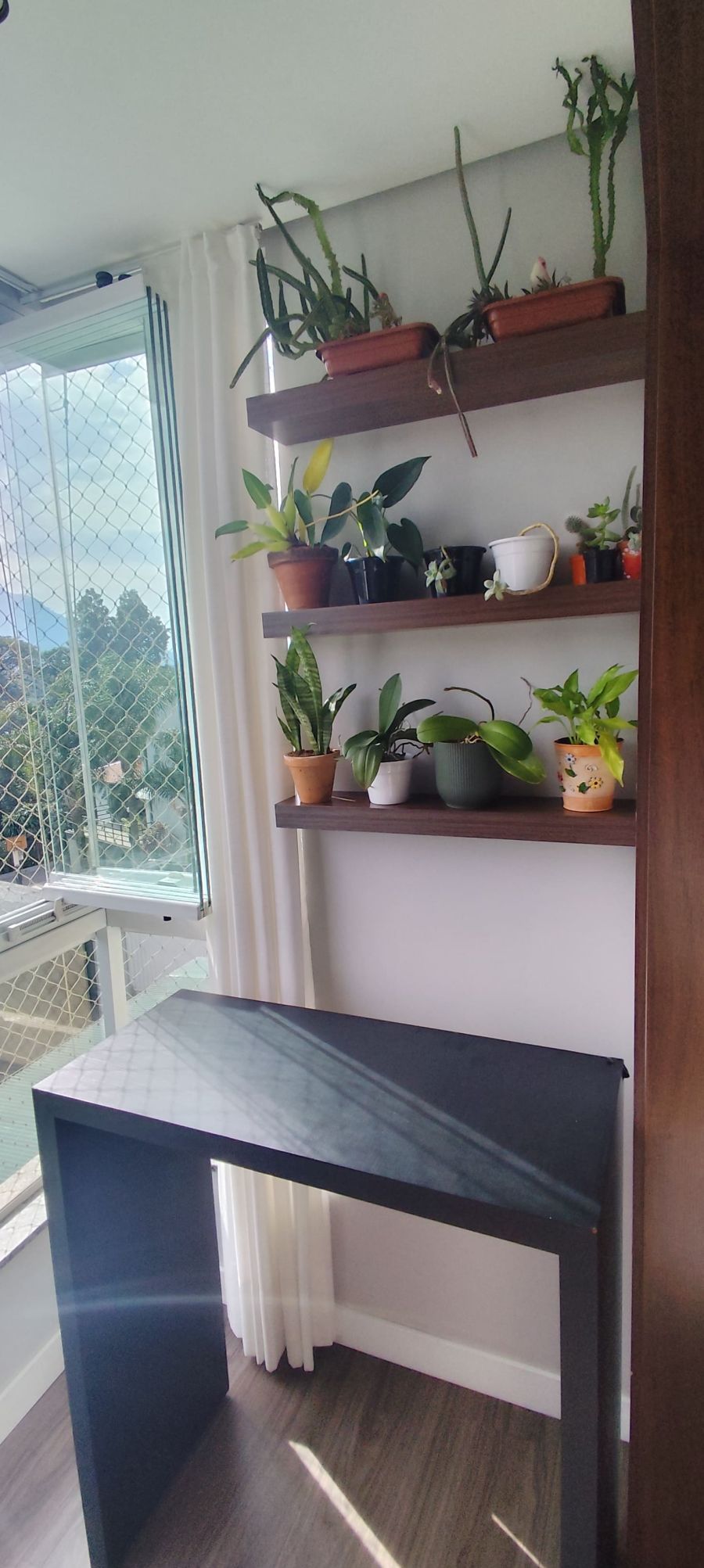 Imagem Apartamento mobiliado com 3 Quartos na Ilha da Figueira