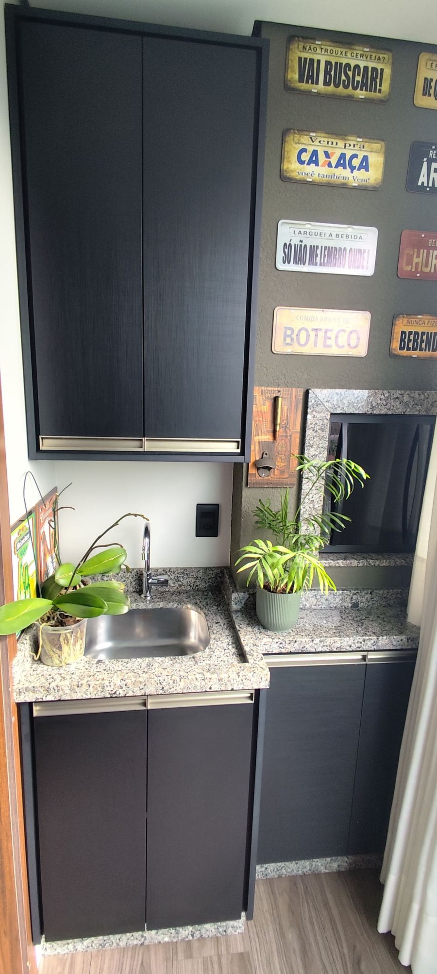 Imagem Apartamento mobiliado com 3 Quartos na Ilha da Figueira