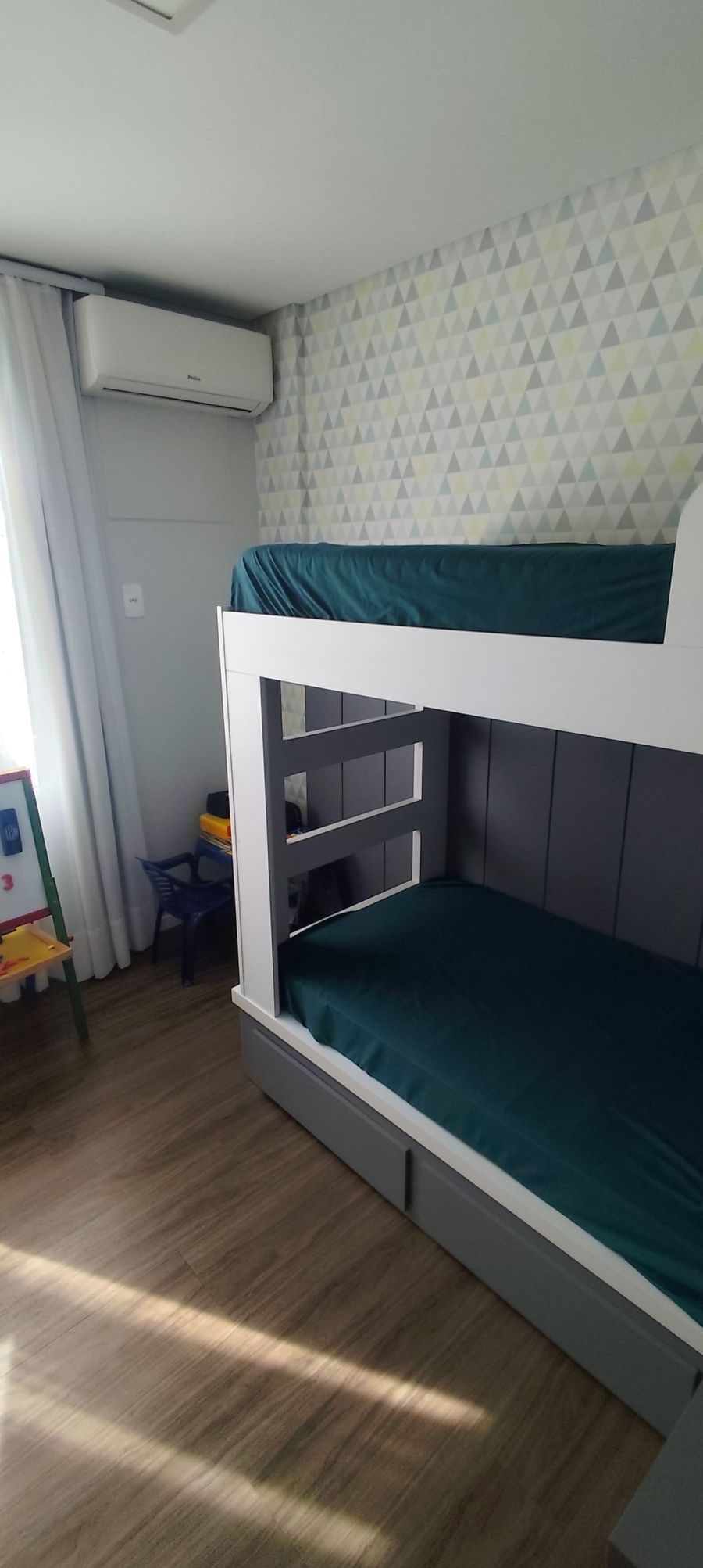 Imagem Apartamento mobiliado com 3 Quartos na Ilha da Figueira