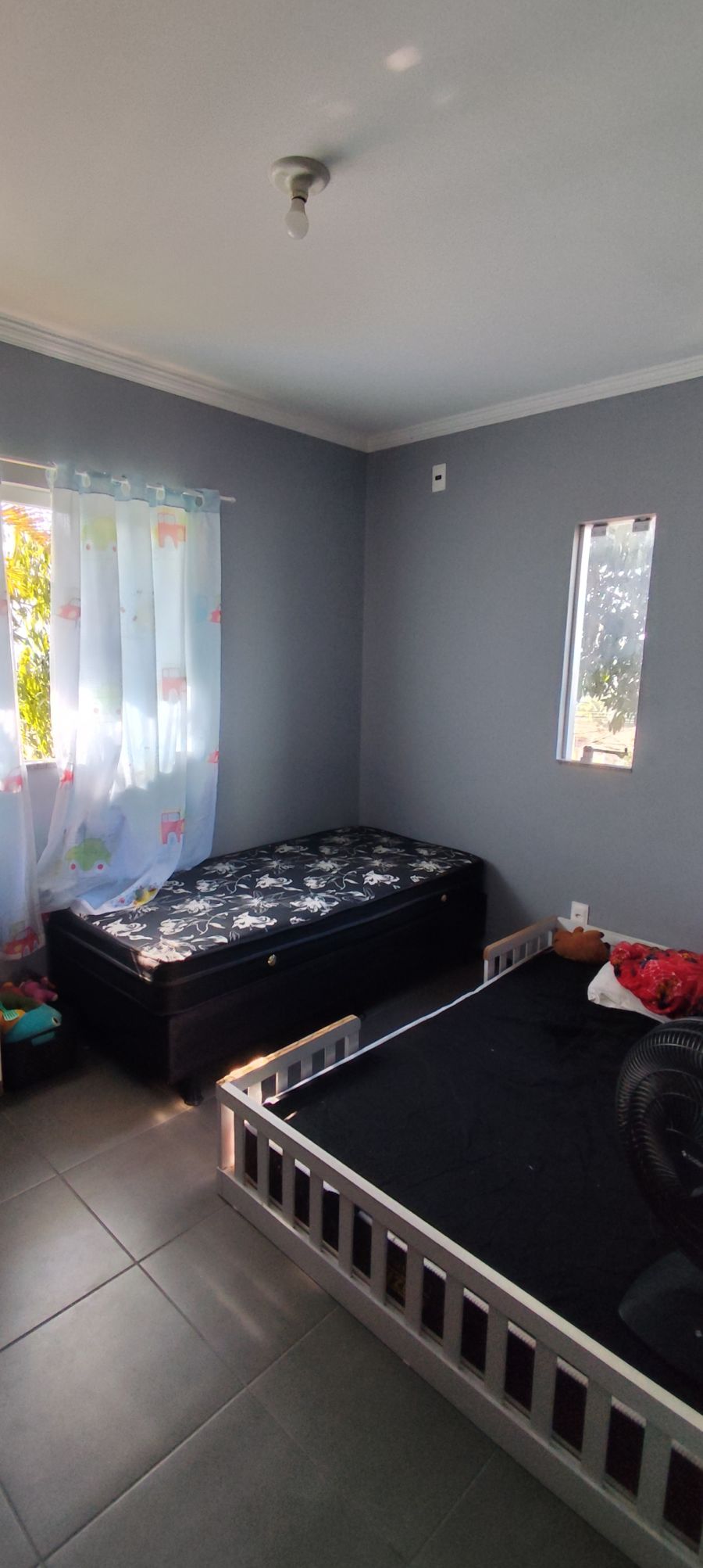 Imagem Ampla Casa de 2 Quartos no Bairro Ilha da Figueira