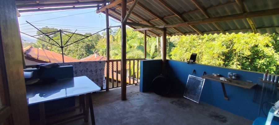 Imagem Ampla Casa de 2 Quartos no Bairro Ilha da Figueira