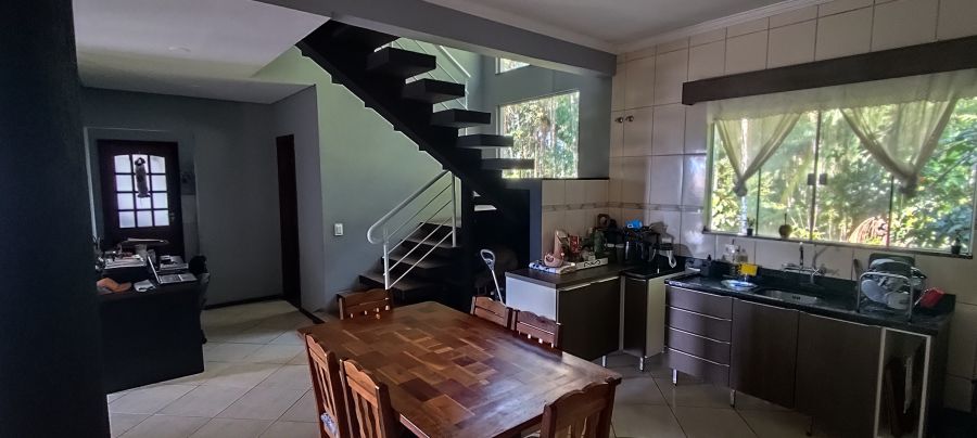 Imagem Ampla Casa de 2 Quartos no Bairro Ilha da Figueira