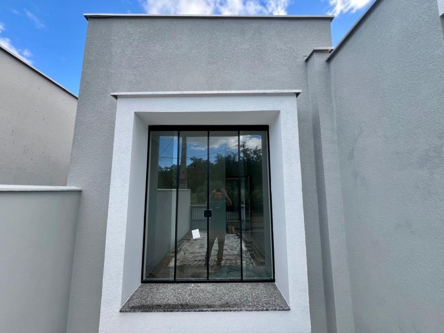 Imagem Geminado com 1 Suíte mais 1 quarto, Excelente padrão de acabamento