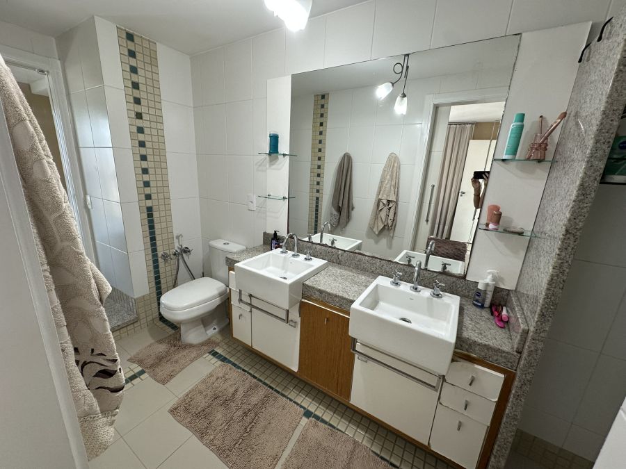 Imagem Cobertura no Centro com 1 Suíte + 2 Dormitórios e Piscina