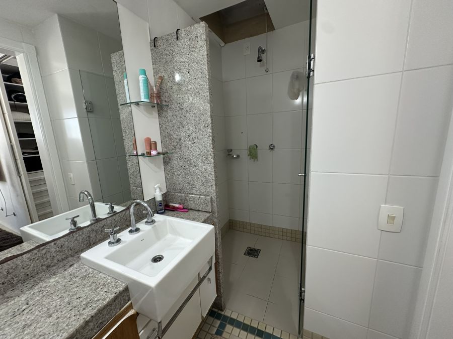 Imagem Cobertura no Centro com 1 Suíte + 2 Dormitórios e Piscina