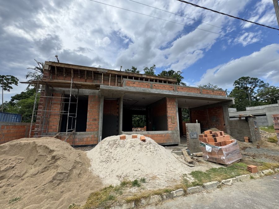 Imagem Casa no Rau com 1 Suíte Master + 2 Dormitórios e Alto Padrão